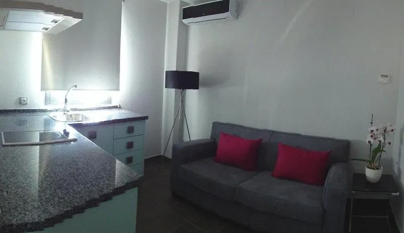 Hotel Avenida 31 마르베야